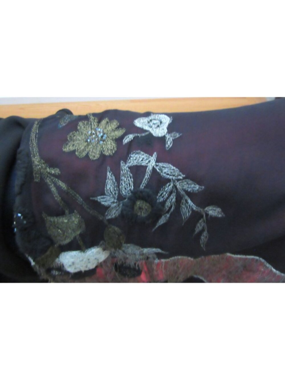 Vintage New BCBG Purple Hi Low Silk Maxi Skirt w Floral Embroidery SZ 2 - Picture 10 of 11